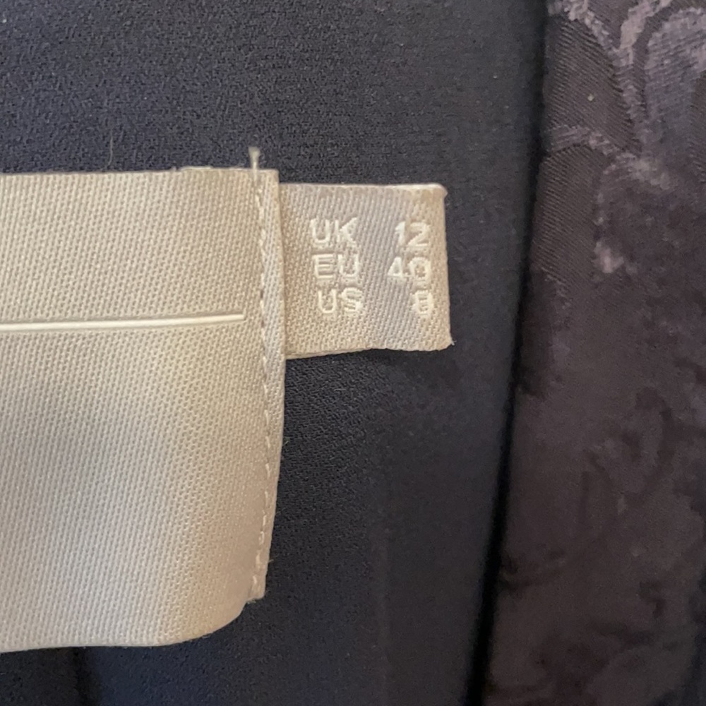 Beautiful soft blazer - Picture 7 of 7